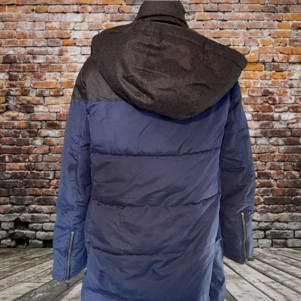 OLD Navy Winter Jacket - Picture 2 of 5